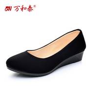 万和泰老北京布鞋女鞋，单鞋坡跟套脚工作鞋职业，舒适黑色布鞋