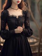 赫本香风高端精致缎面连衣裙法式秋冬设计显瘦黑色蕾丝长裙