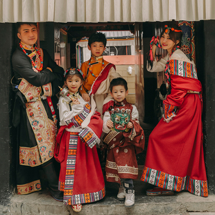 藏族服装女童儿童藏袍秋冬季舞蹈演出藏装服饰藏服女款民族风衬衣