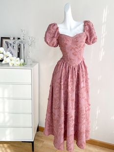 粉色复古短袖连衣裙女夏季长裙小众设计高级感气质赫本风礼服裙子