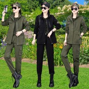 户外军绿中长款外套，时尚套装女军，2023秋季黑色休闲长裤两件套