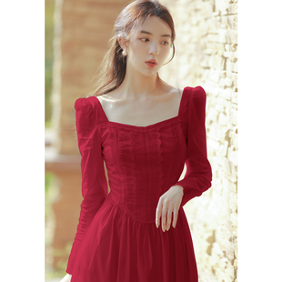 赫本风春季法式方领红色裙子花边领长袖连衣裙，大摆显瘦宫廷裙