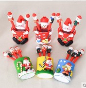 圣诞节装饰品雪人圣诞老人软陶笔筒儿童幼儿园奖励礼物圆珠笔