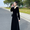 赫本风气质金丝绒黑色连衣裙2023年秋季女装高级感法式长裙子