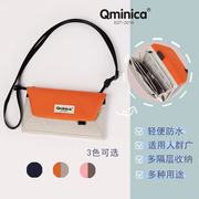 Qminica旅行护照包机票夹包包女百搭ins斜挎包多功能户外手机钱包