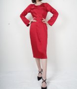 欧美风格简约红色，缎面经典后背绑带镂空长款敬酒礼服裙