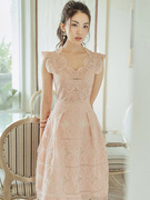 越南小众泰国潮牌气质优雅镂空蕾丝粉色，小礼服法式甜美连衣裙