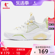 商场同款中国乔丹2024夏季女士休闲板鞋透气运动鞋GM22230502