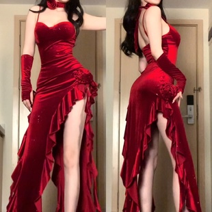 girlsat18红色连衣裙女新年丝绒，吊带裙不规则性感生日晚礼服长裙