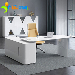 现代简约办公桌高端时尚大侧柜储存设计