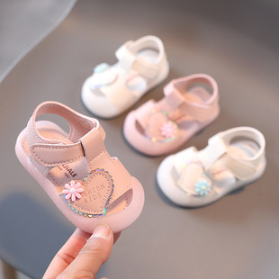 女童婴儿凉鞋卡通包头软底，夏天机能童鞋0一1-2-3岁宝宝公主学步鞋
