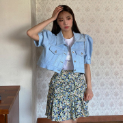 韩国女装lag2023夏季纯色，水洗磨白单排扣翻领短袖，短牛仔外套