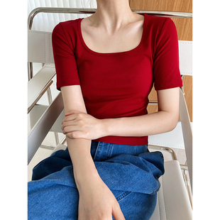 红色方领短袖t恤女夏季内搭法式复古修身显瘦短款高腰露锁骨上衣