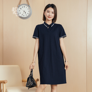 yun韫2023夏季女装经典，polo螺纹领短袖中长款针织连衣裙