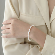 简约气质手链法式高级感淡水珍珠个性复古轻奢手饰极简学生手圈