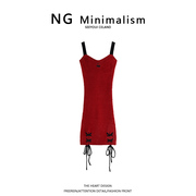ngminimalism圣诞，穿搭辣妹红色连衣裙，软糯吊带裙秋冬