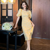 黄色印花泡泡袖连衣裙，夏季洋气显瘦修身女人味，优雅气质圆领包臀裙