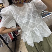 韩国东大门2025夏圆领蕾丝镂空刺绣菱格泡泡袖娃娃小衫女上衣衬衫