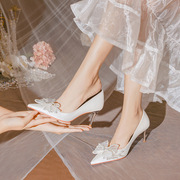高跟鞋女婚鞋尖头蝴蝶结新娘鞋，婚纱缎面细跟时尚，浅口法式伴娘女鞋