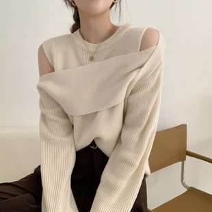 韩国chic秋季小众设计感不规则，穿插镂空露肩圆领，针织衫套头毛衣女(毛衣女)