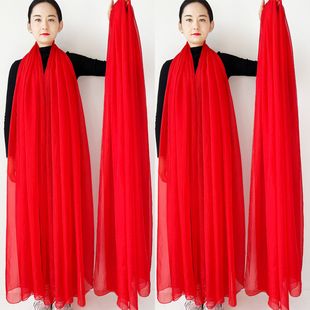 中国红丝巾女春夏大红色，围巾广场舞蹈，纱巾长款防晒沙滩巾披肩两用