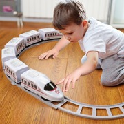 电动轨道车模型套装汽车幼儿童玩具车3-4岁6轨道小火车玩具男女孩