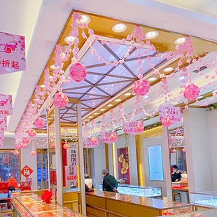 商场店铺开业氛围珠宝店美容院，布置创意空中吊饰彩带花条花球装饰