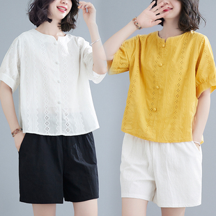 小菲家~2023年夏季棉麻刺绣镂空衬衫，女复古文艺大码短袖上衣