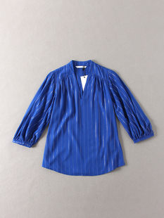 外贸原单简女v领洁精致感的金属丝混纺竖条纹，宽松宝蓝色长袖衬衫