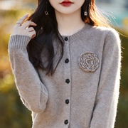 毛衣女(毛衣女)款2023冬季圆领，100%纯羊毛开衫上衣羊绒针织衫外套