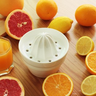 日本陶瓷手动榨汁器挤柠檬压橙子，炸汁神器宝宝水果汁机橙汁杯家用