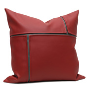 现代简约红色皮革拼接抱枕软装样板房床头，靠包客厅(包客厅)沙发轻奢大方枕