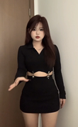 微胖女生甜辣风穿搭春季设计感修身镂空polo上衣+短裙两件套