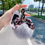 韩国时尚豹纹领结狐狸毛钥匙扣，个性链条汽车钥匙圈，链女士包包挂件