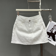 韩版女装2024年夏装白色高腰暗纹格子牛仔短裙A字型半身裙潮
