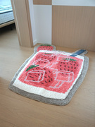 多巴胺草莓床边毯滑轮椅，脚垫地垫地毯美丽草莓，饮料杯造型加厚柔软