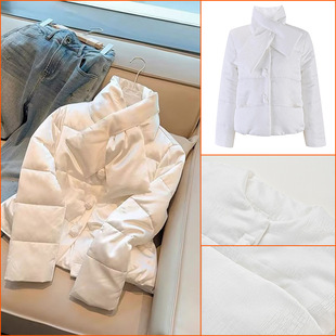 法式2024秋冬级设计感新中式改良款白色围巾领棉服外套女