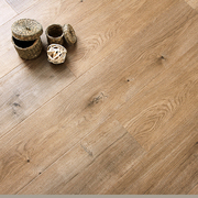 强化复合木地板仿实木家用防水耐磨卧室室内地暖环保12mm北欧简约