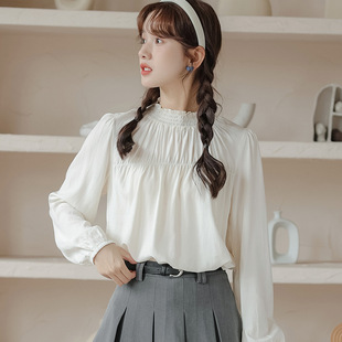 秋季韩版女装温柔风雪纺衫，褶皱设计感拼接圆领，灯笼长袖衬衫女