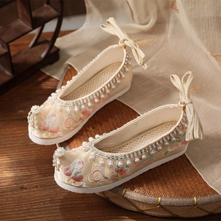 古风汉服鞋子女夏季内中式秀禾服婚鞋，新娘结婚绣花鞋香槟布鞋