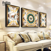 现代轻奢客厅装饰画欧式沙发，背景墙挂画抽象壁画美式大气三联油画