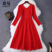 红色蕾丝连衣裙高腰修身气质长袖V领高腰新娘a字蓬蓬中裙春季