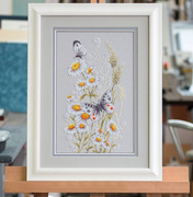 法国dmc十字绣套件，挂画客厅飘曳花卉，系列之白雏菊鸽子灰布