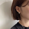 爱心耳扣s925银针耳环女2022年潮韩国气质网红个性设计感耳钉