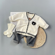 男女宝宝外套早春婴儿针织衫春秋V领1-2岁姐弟装纯白色韩版小开衫