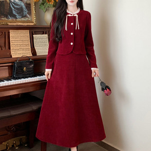 小香风蕾丝立领灯芯绒时尚套装裙秋冬大码半身裙两件套红色连衣裙