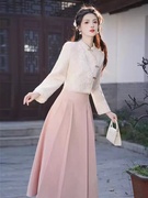 秋冬季2024新中式国风两件套装，复古年轻款，少女气质旗袍改良连衣裙