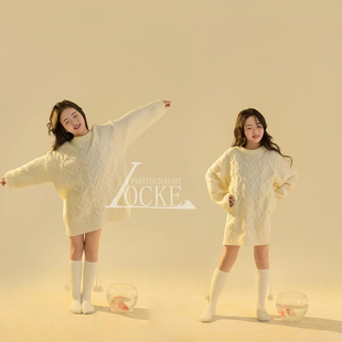 2023潮童儿童摄影服饰韩版白色，毛衣影楼女孩拍照相主题服装