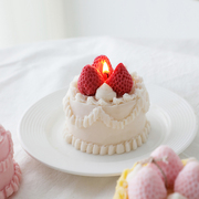 草莓蛋糕香薰蜡烛礼盒可爱小众高级女生生日礼物浪漫创意装饰摆件