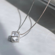 日韩高级感s925纯银，水晶项链水立方正方形裸钻吊坠，短款女士锁骨链
